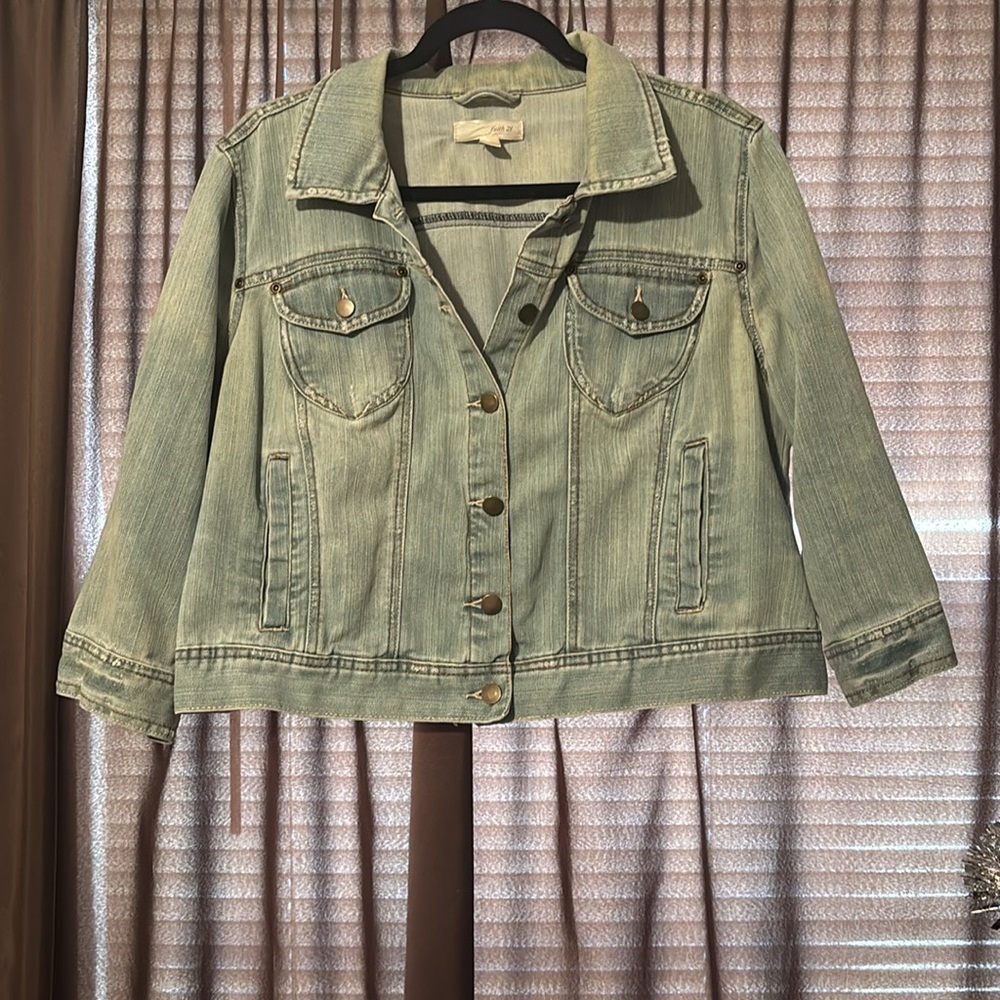 Faith 21 Cropped Jean Jacket